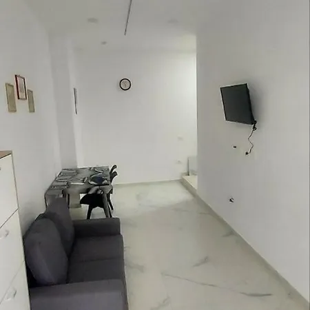 Entire On The First Floor Appartement *